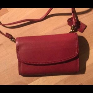 Vintage COACH crossbody wallet-detachable key ring